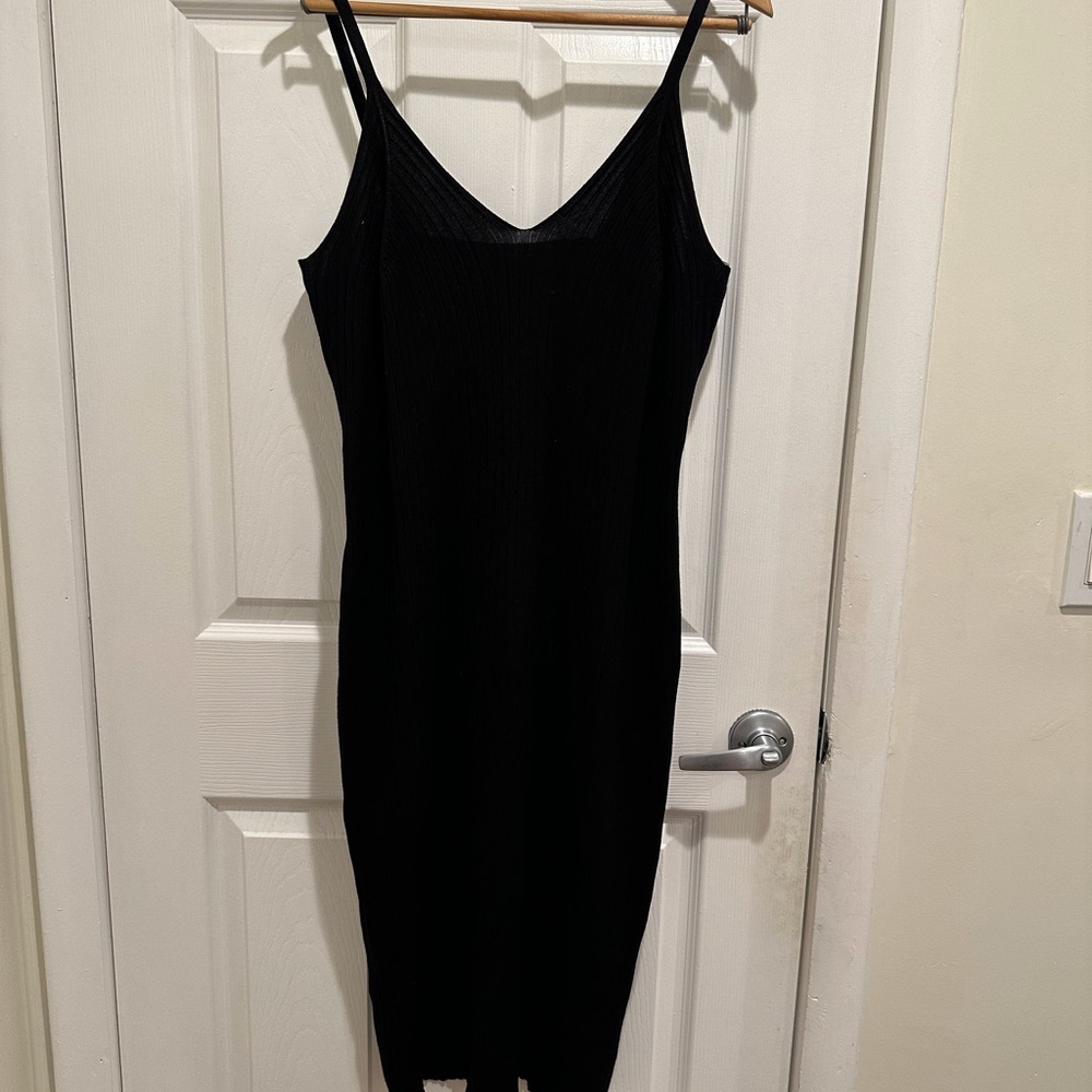 Elegant Black Midi Dress